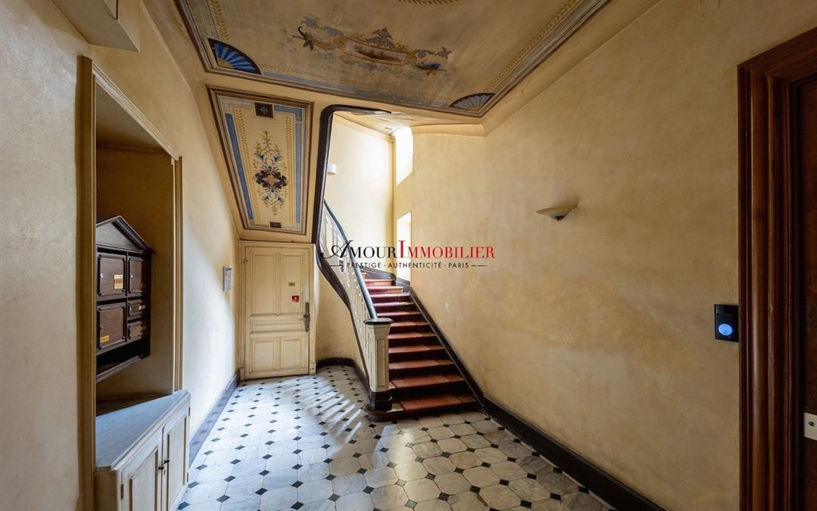 Property photo in Carre d'Argent
