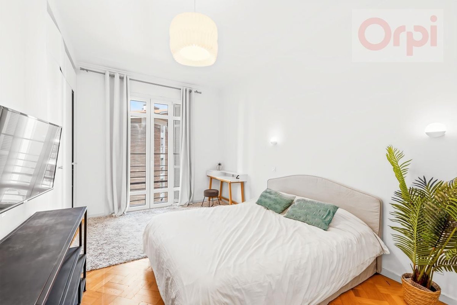 Property photo in Carre d'Argent