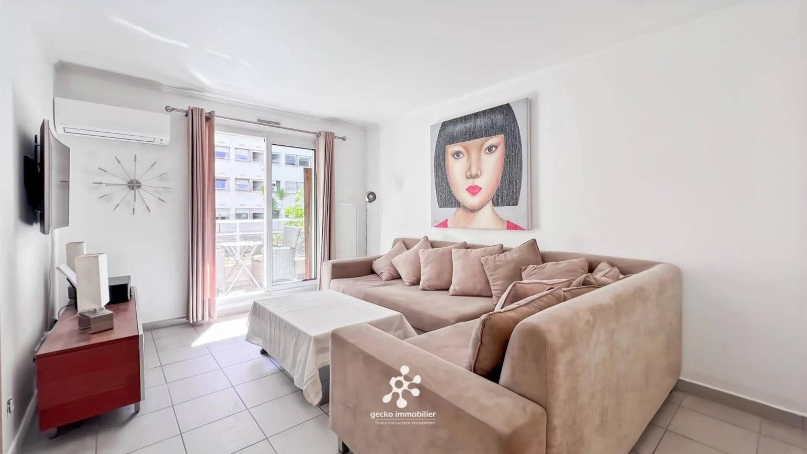 Property photo in Carre d'Argent