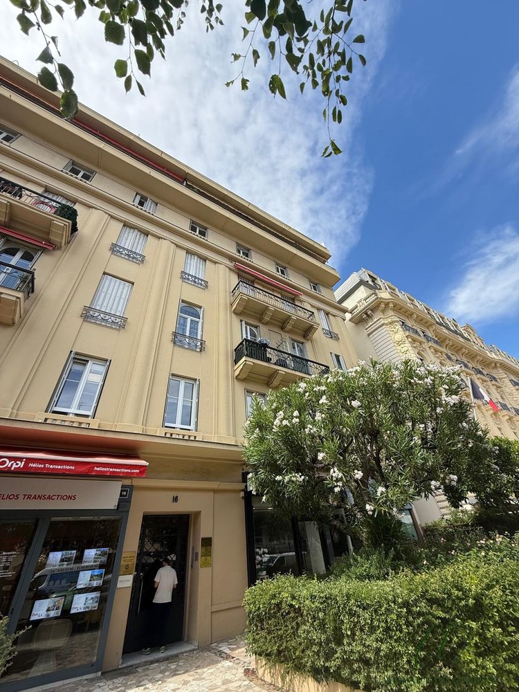 Property photo in Carre d'Argent