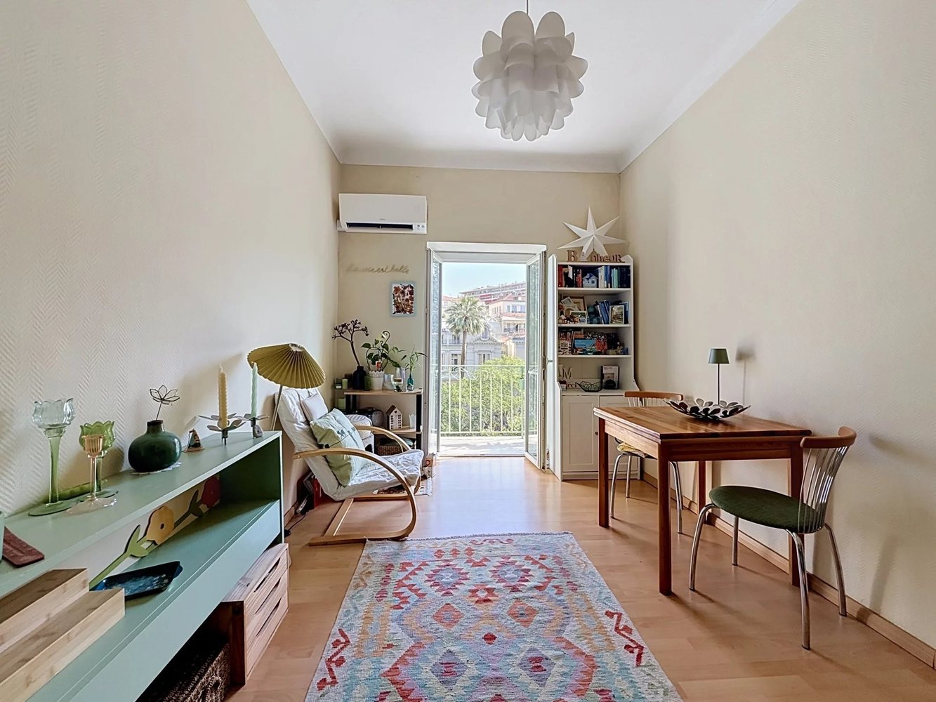 Property photo in Carre d'Argent