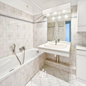 Property in Carre d'Argent