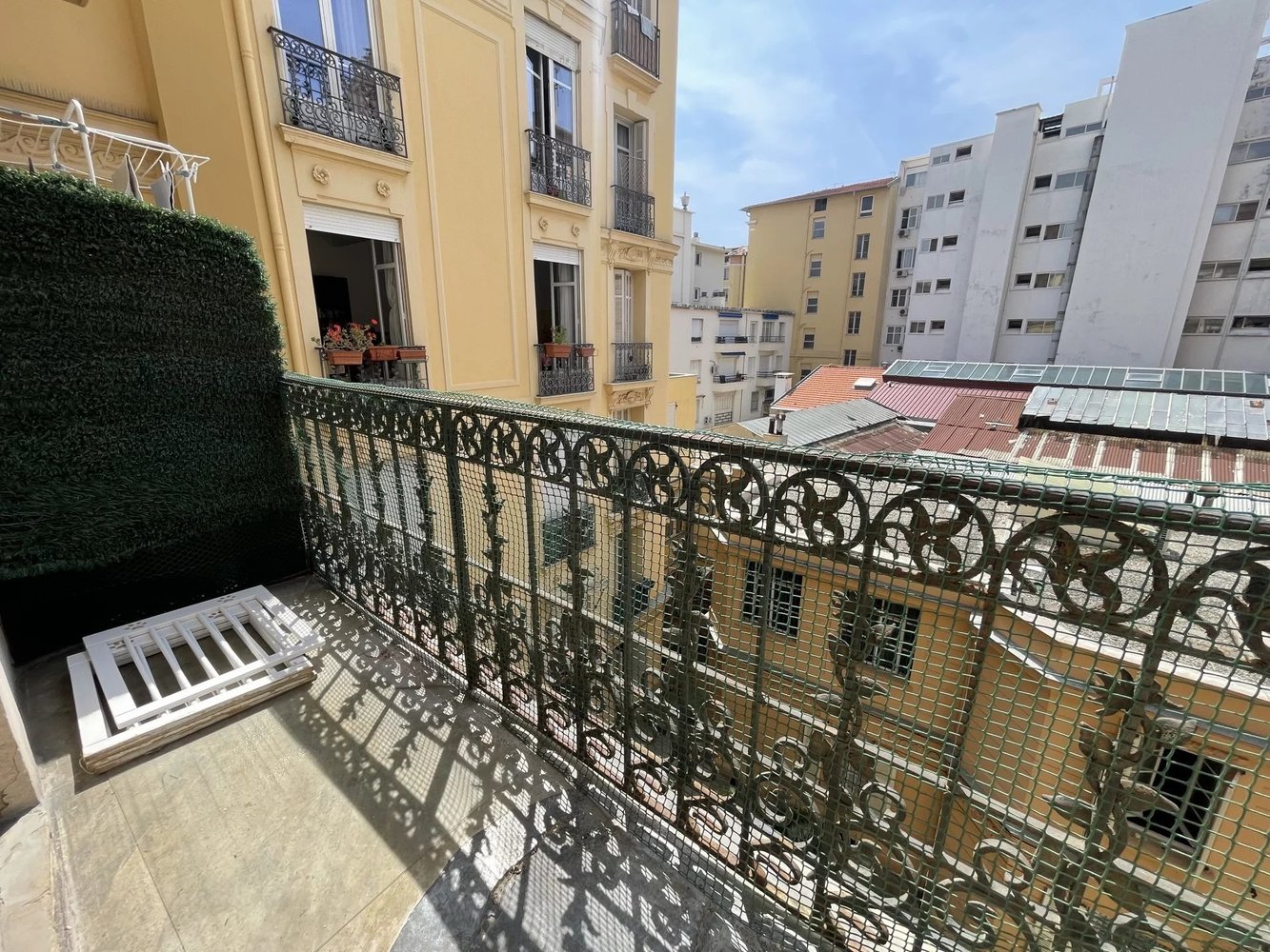 Property photo in Carre d'Or