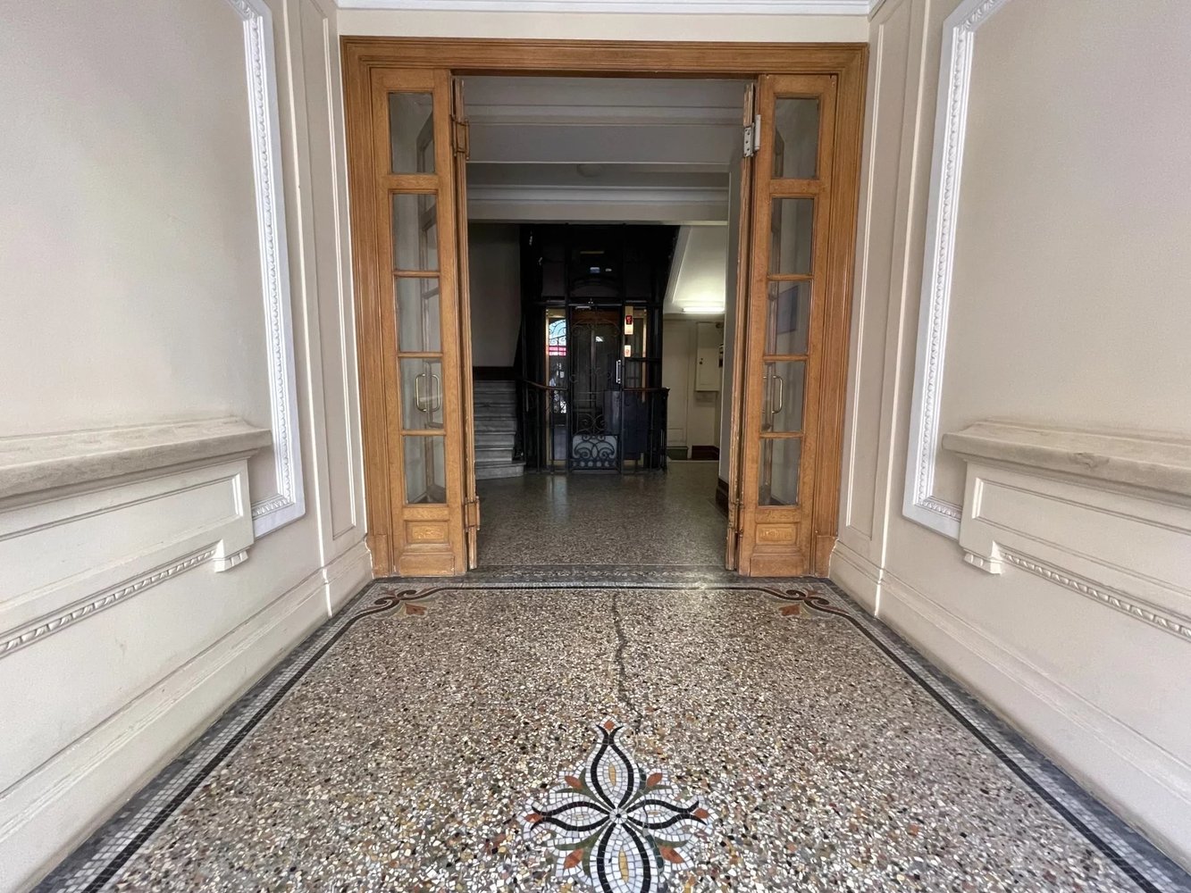 Property photo in Carre d'Or