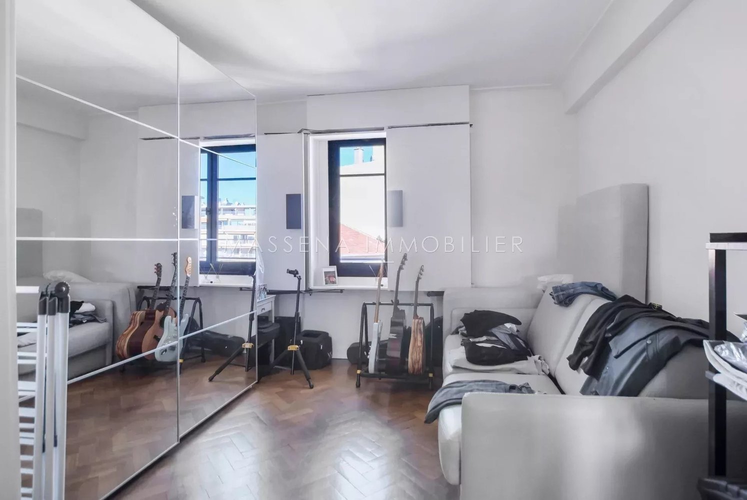 Property photo in Carre d'Or