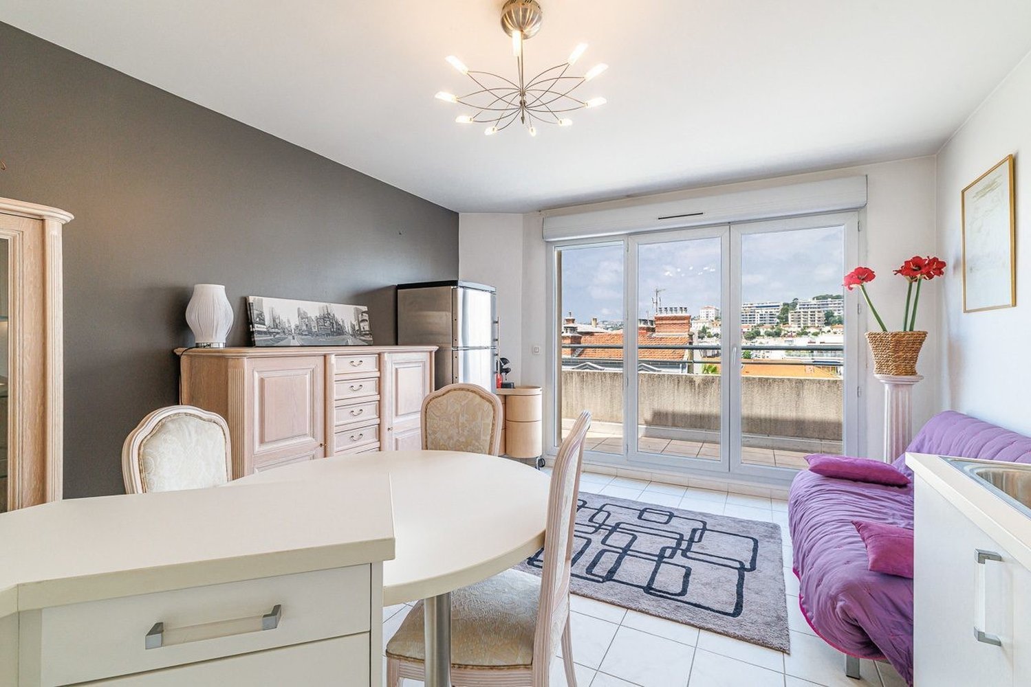 Property photo in Carre d'Or