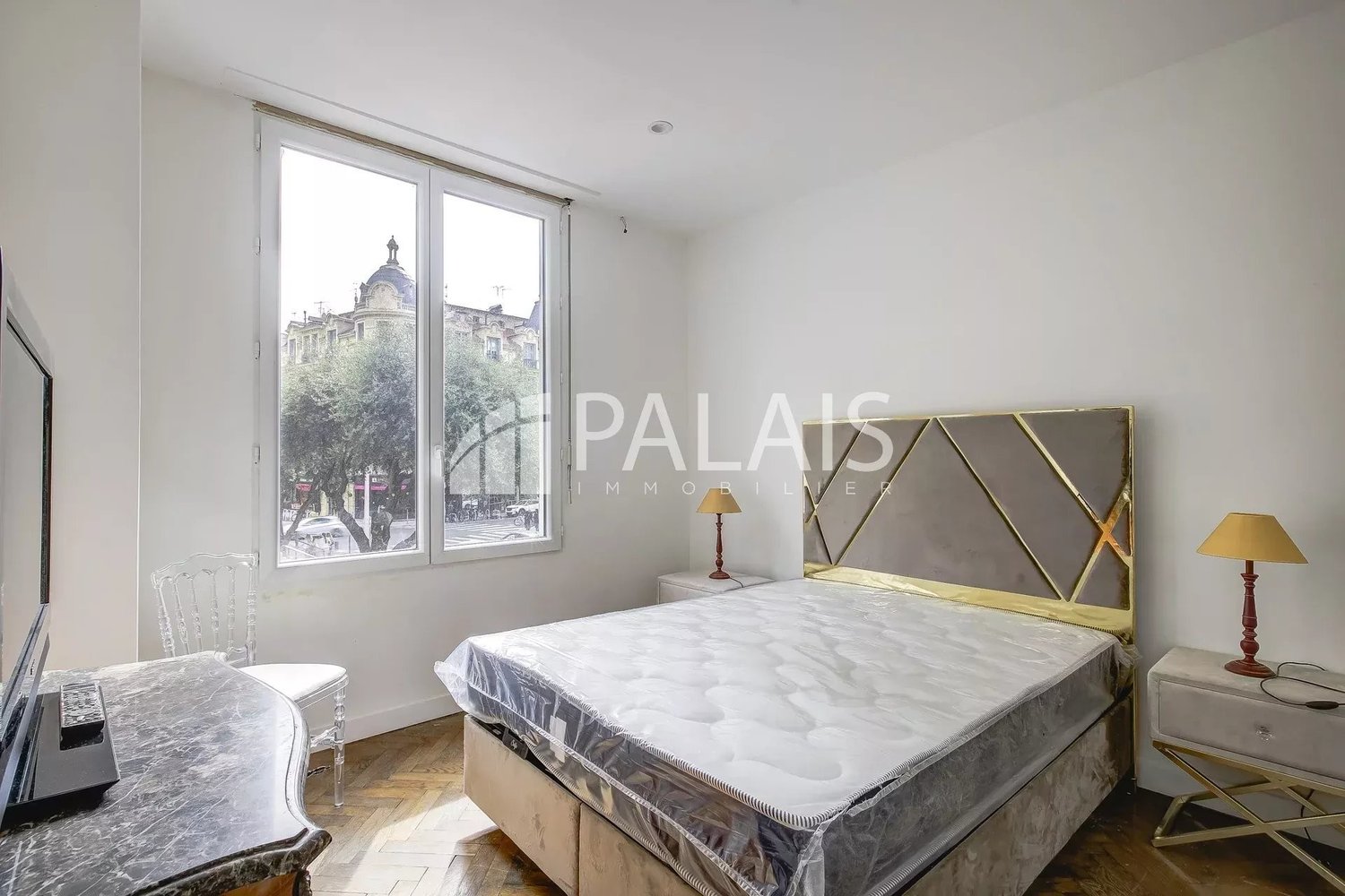 Property photo in Carre d'Or