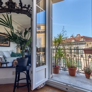 Property in Carre d'Or
