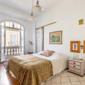 Property in Carre d'Or