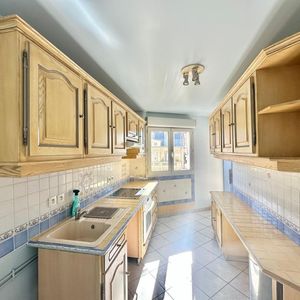 Property in Carre d'Or