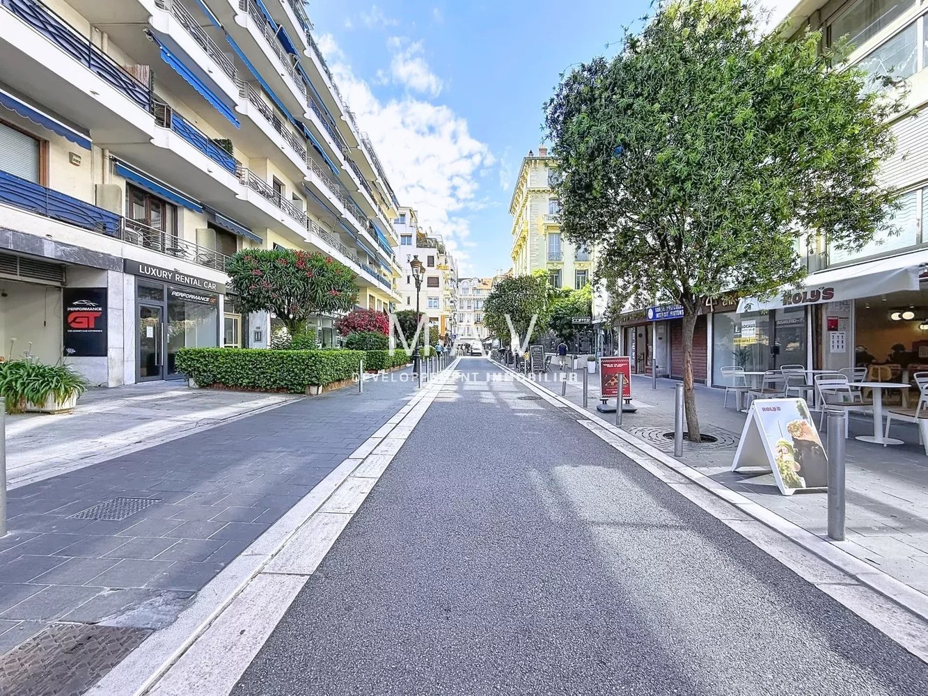 Property photo in Carre d'Or