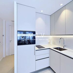 Property in Carre d'Or