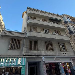 Property in Carre d'Or