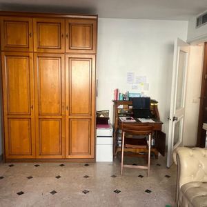 Property in Carre d'Or