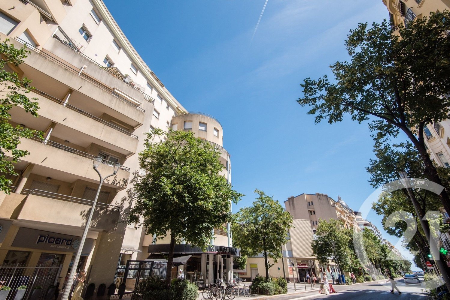 Property photo in Carre d'Or