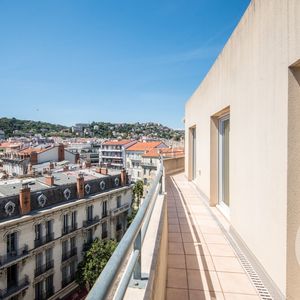 Property in Carre d'Or