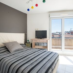 Property in Carre d'Or