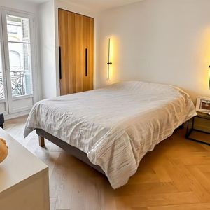 Property in Carre d'Or