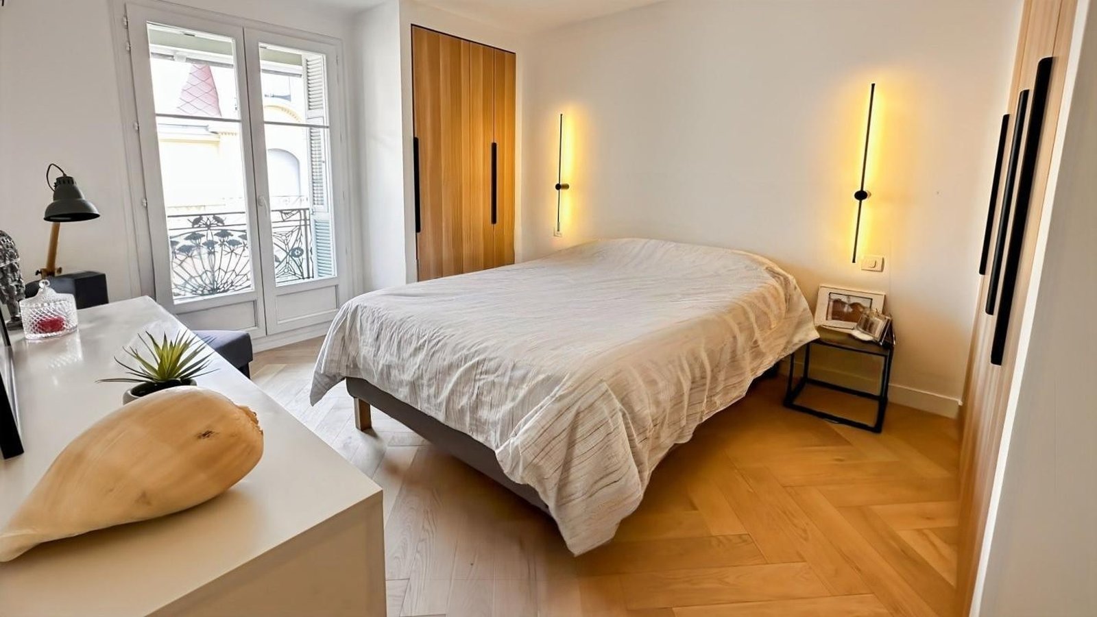 Property photo in Carre d'Or