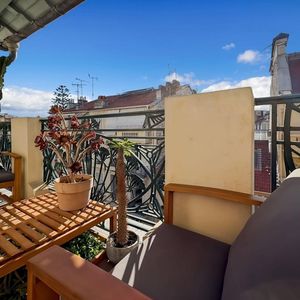 Property in Carre d'Or