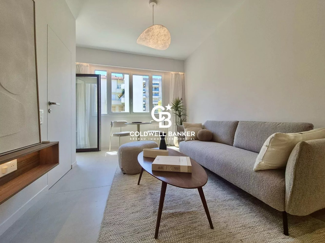 Property photo in Carre d'Or