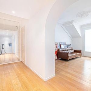 Property in Carre d'Or