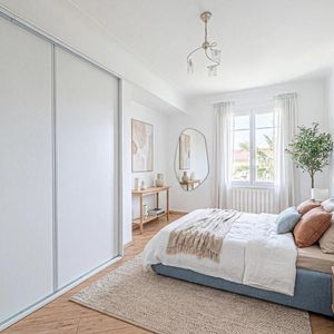 Property in Carre d'Or