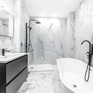 Property in Carre d'Or