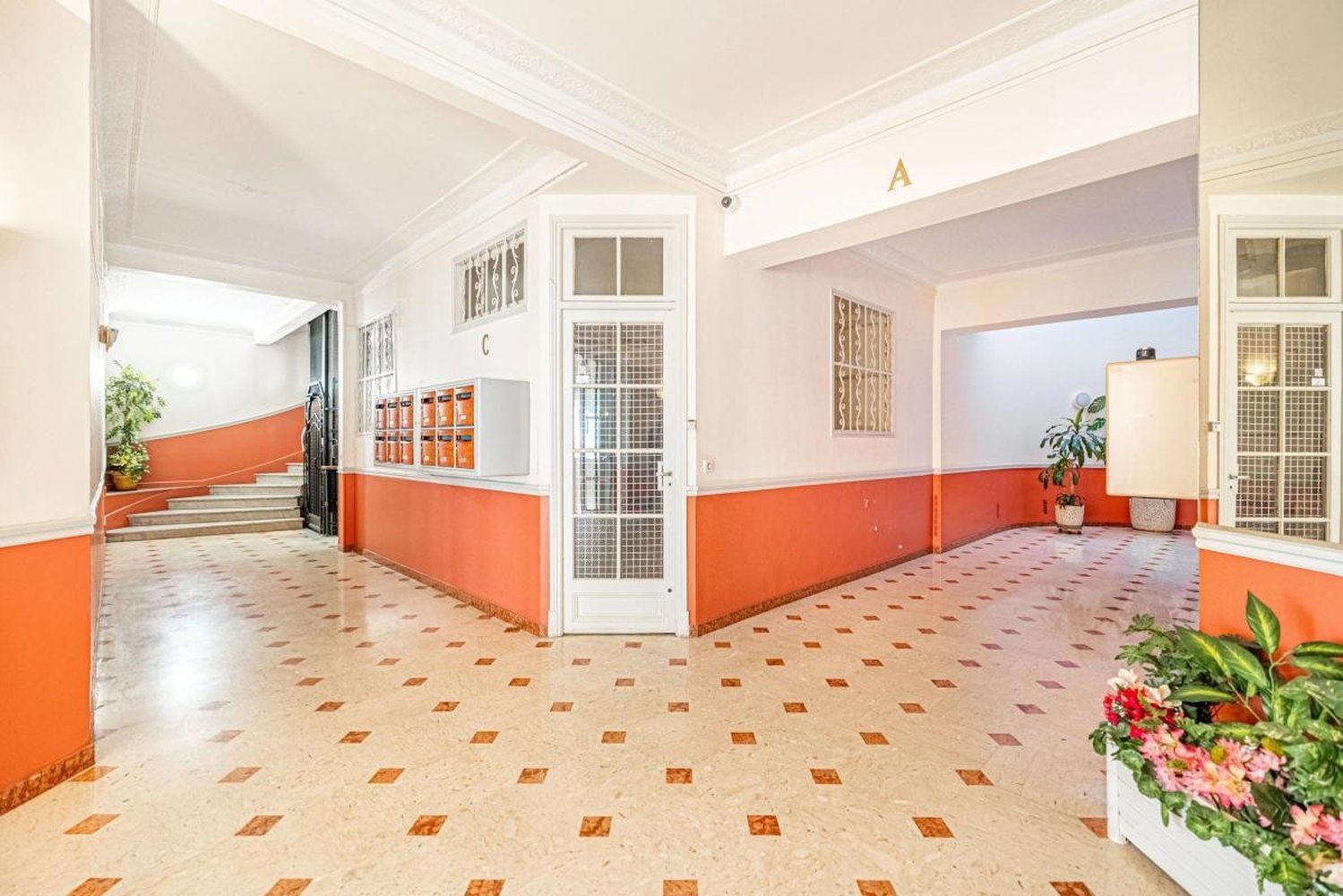 Property photo in Carre d'Or