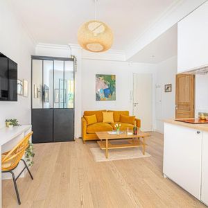 Property in Carre d'Or