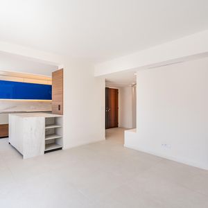 Property in Carre d'Or