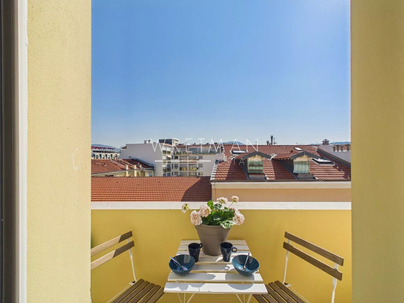Property photo in Carre d'Or