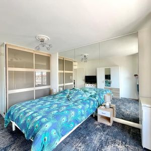 Property in Carre d'Or