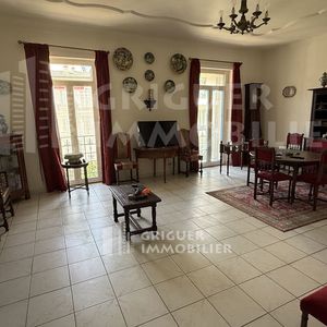 Property in Musicians Quarter