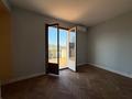 Thumbnail photo