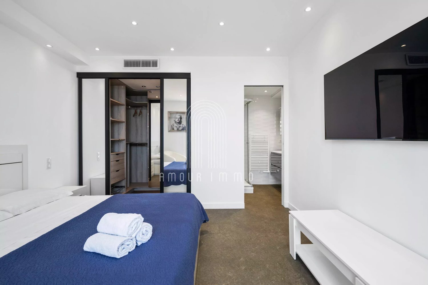 Property photo in Old Town