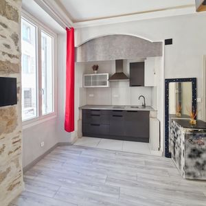 Property in Carre d'Argent
