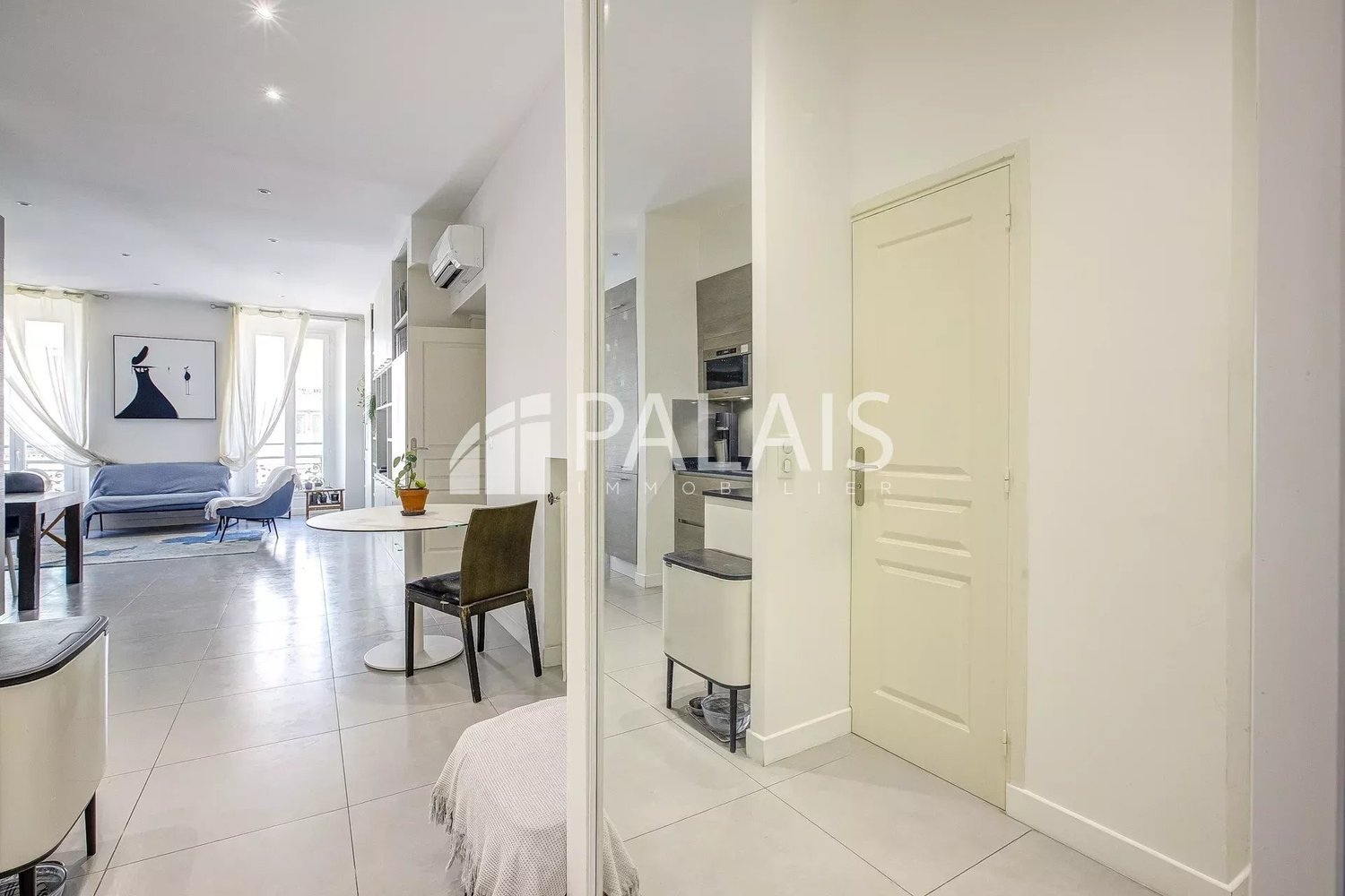 Property photo in Carre d'Argent