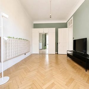 Property in Carre d'Argent
