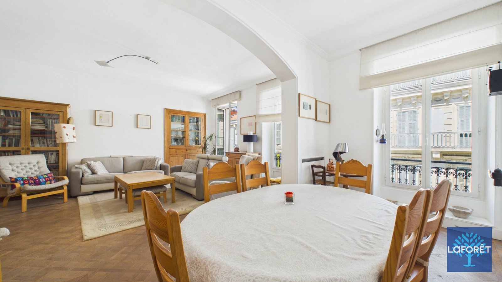 Property photo in Carre d'Argent