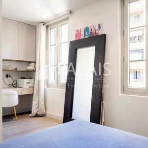Property in Carre d'Argent