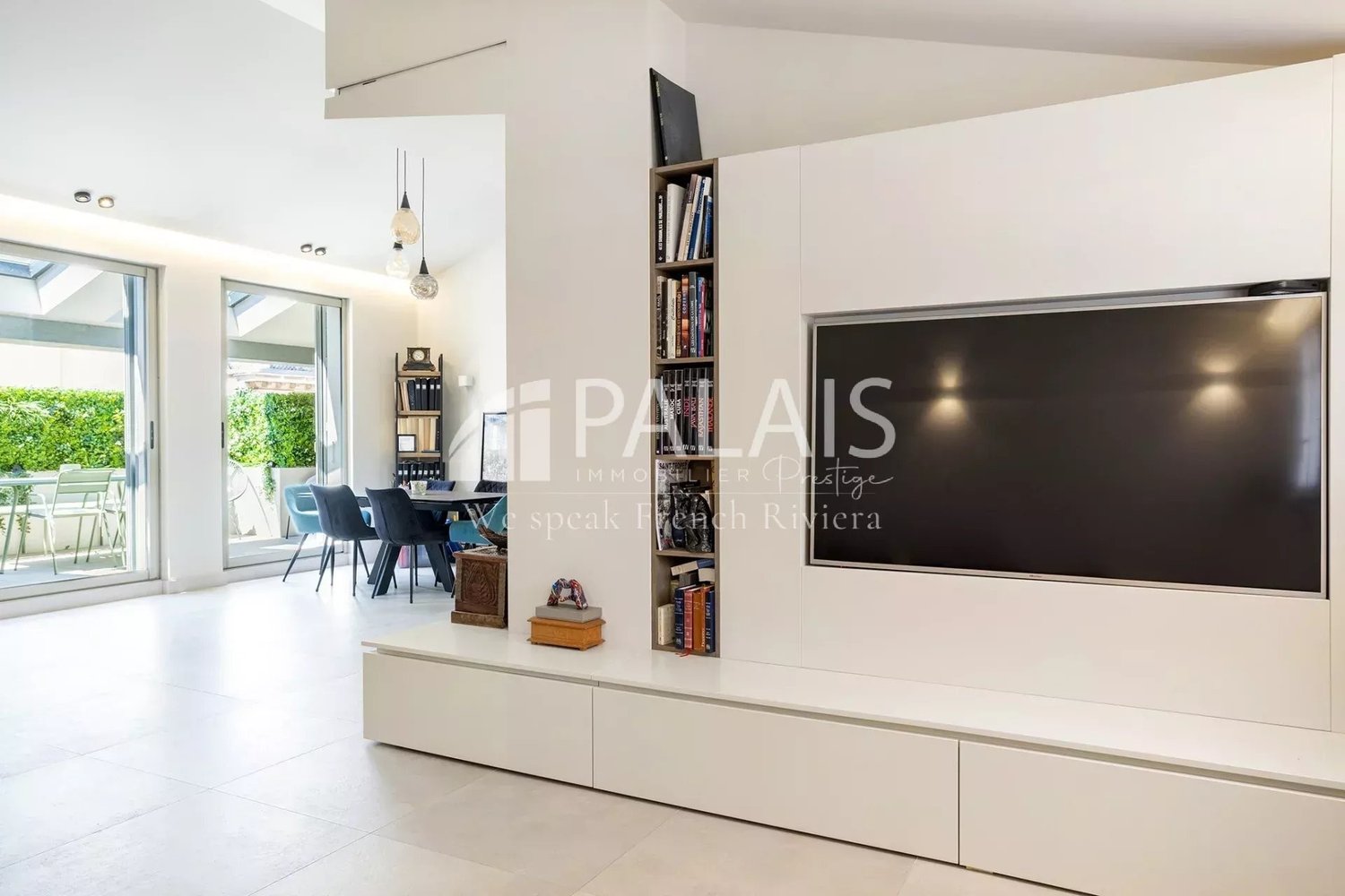 Property photo in Carre d'Argent
