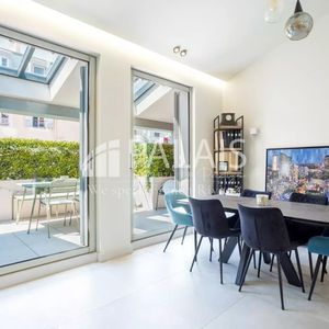 Property in Carre d'Argent