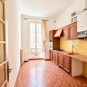 Property in Carre d'Argent
