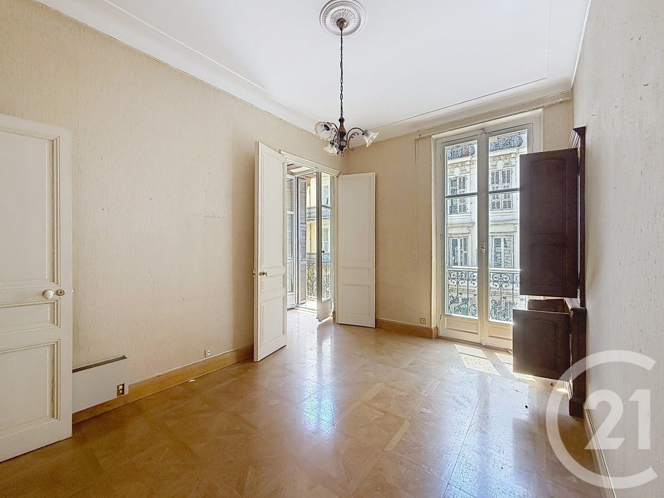 Property photo in Carre d'Argent