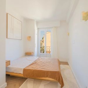Property in Carre d'Argent