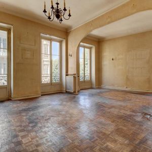 Property in Carre d'Argent