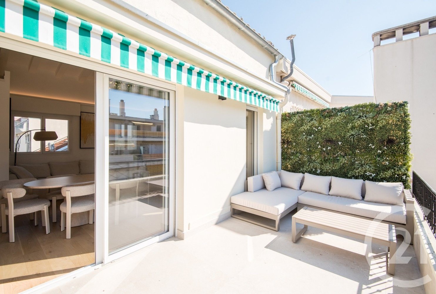 Property photo in Carre d'Argent