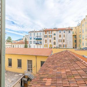 Property in Carre d'Argent