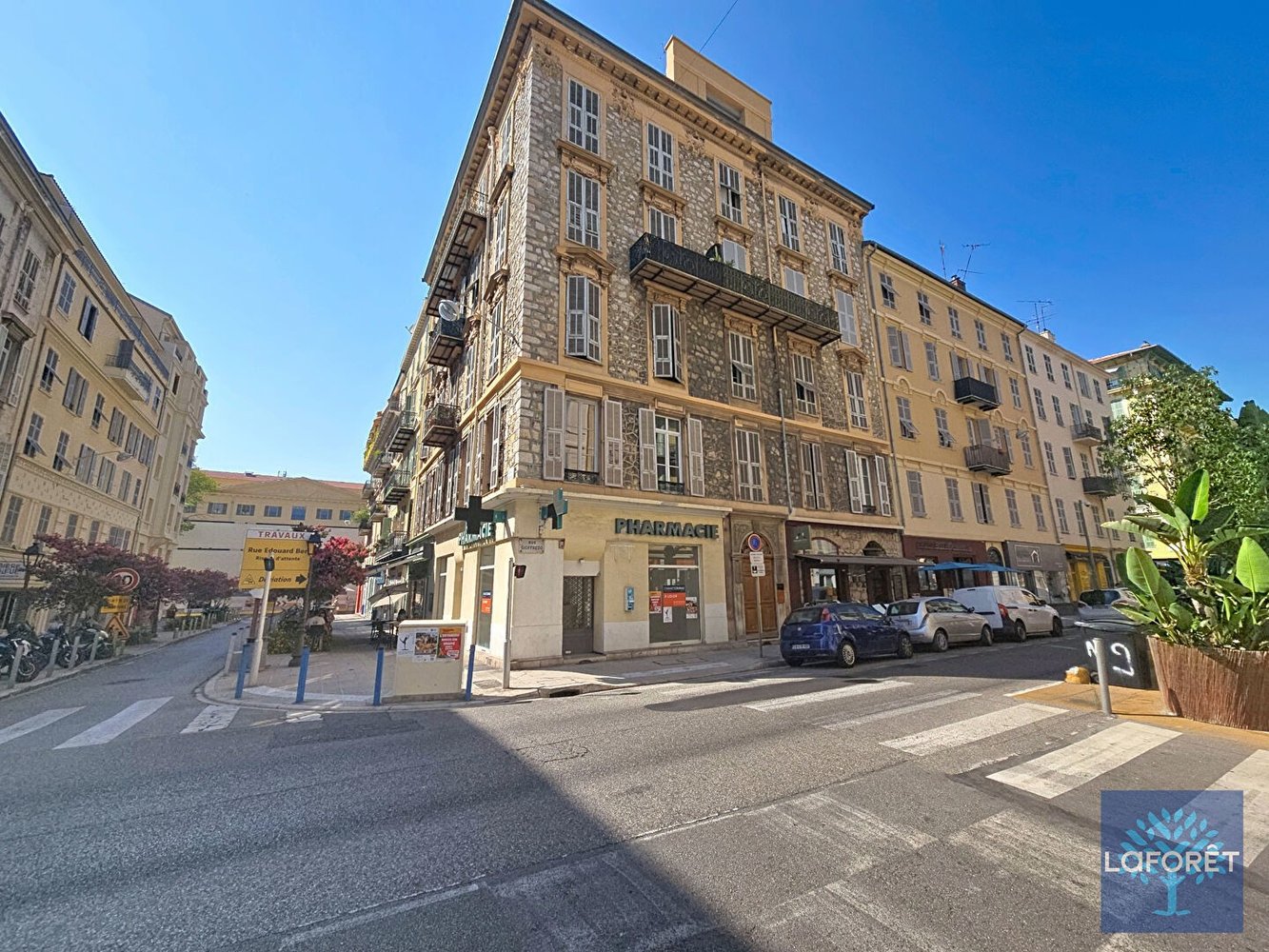 Property photo in Carre d'Argent
